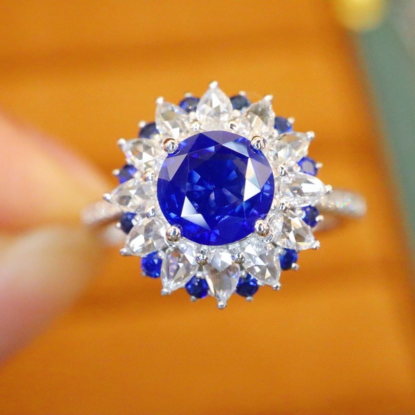 14k Gold 1.43 Ctw Natural Sapphire & Diamond Ring: Ref:230944101 // gold content:14k gold // ring size:7. 25us // // main gemstone:sapphire // shape:round // carat weight:1. 02ct // color:royal blue // treatment:natural // cut grade:g // //