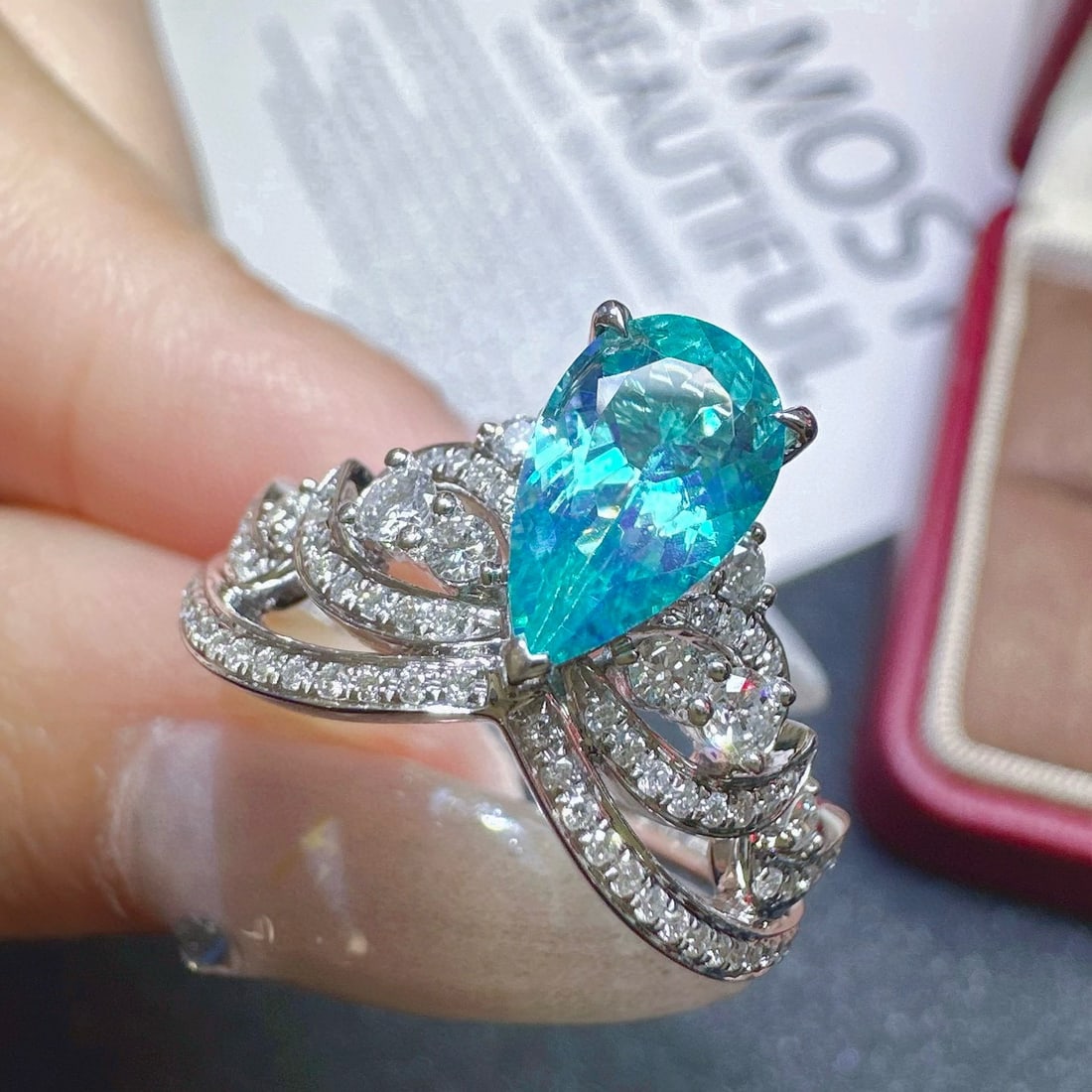 14k Gold 1.30 Ctw Natural Paraiba Tourmaline & Diamond Ring - 3