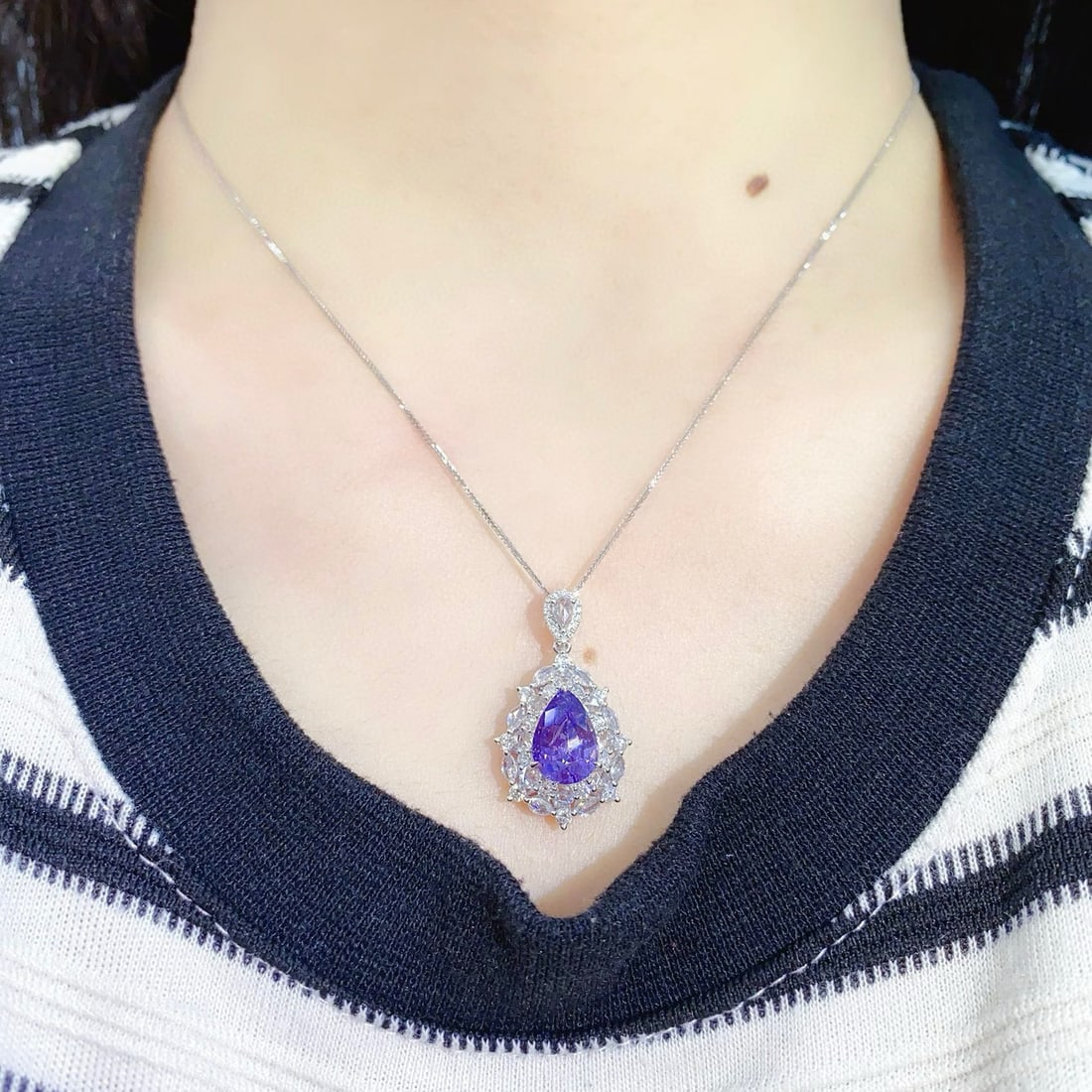 14k Gold 3.43 Ctw Natural Sapphire & Diamond Pendant( Without Chain ) - 4