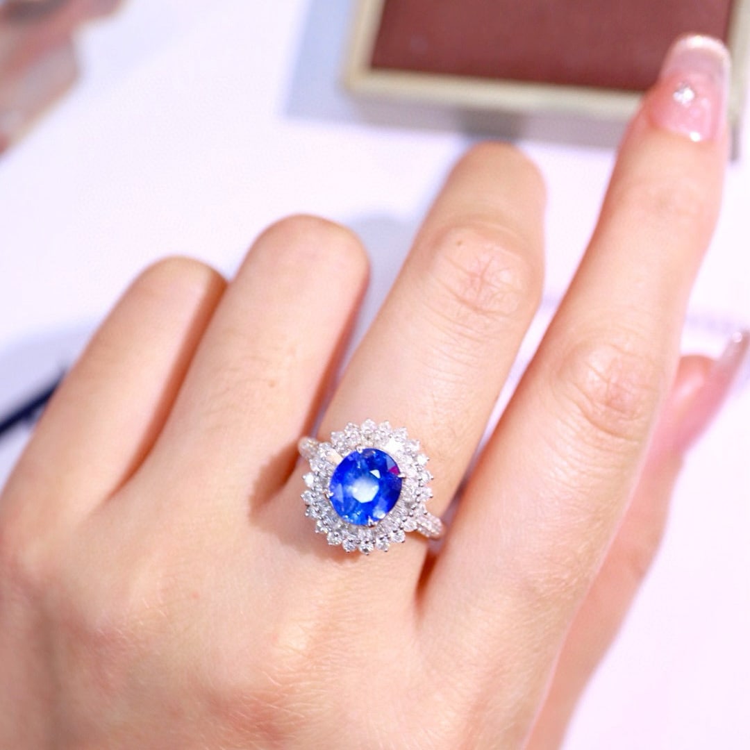 14k Gold 3.12 Ctw Natural Sapphire & Diamond Ring - 4