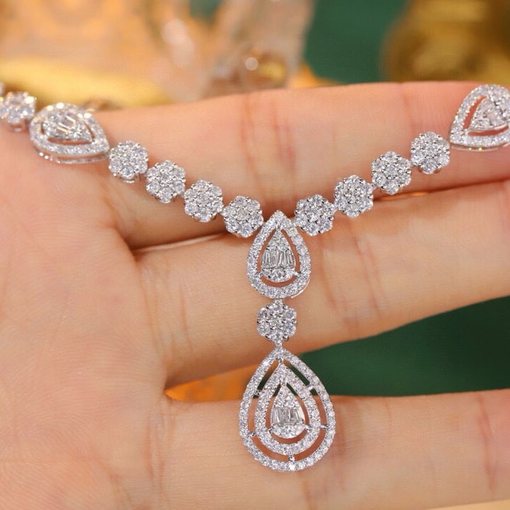 14k Gold 3.9 Ct Natural H Diamond Necklace - 5