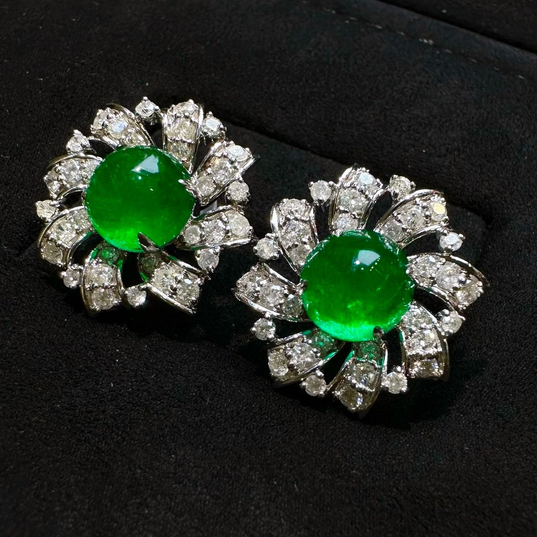 14k Gold 6.19 Ct Natural Emerald & Diamond Earrings - 2