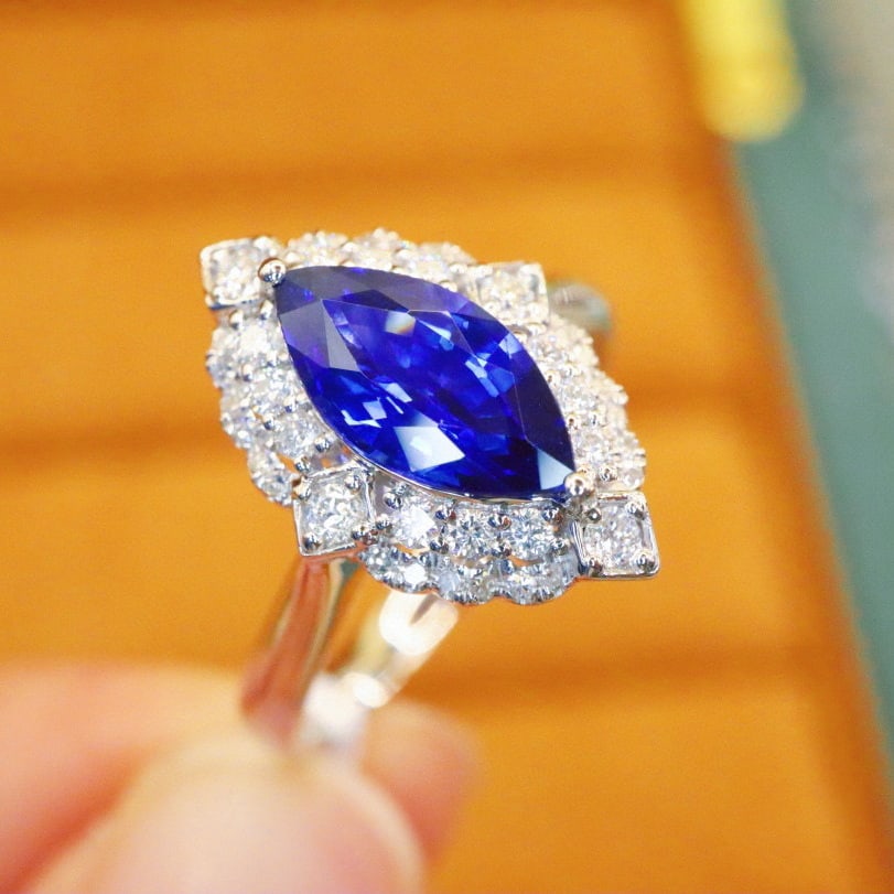 14k Gold 1.75 Ctw Natural Sapphire & Diamond Ring - 2