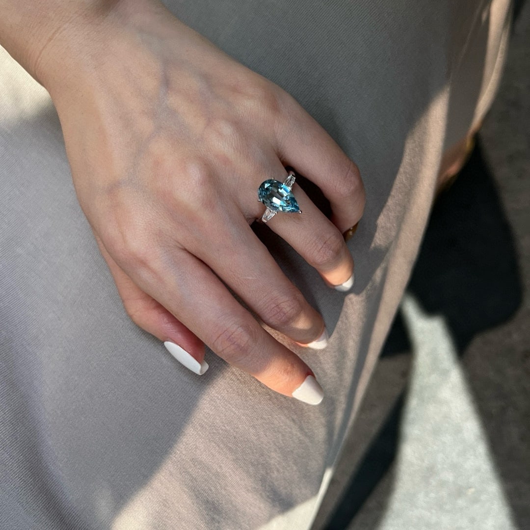 14k Gold 3.28 Ctw Natural Aquamarine & Sapphire Ring - 4