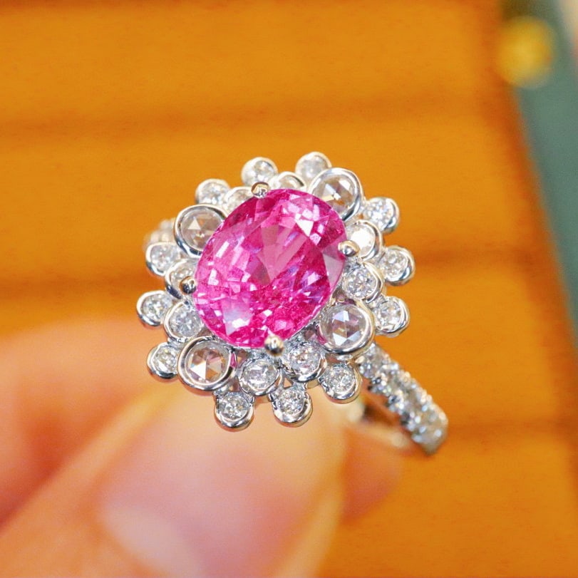 14k Gold 2.33 Ctw Natural Padparadscha Sapphire & Diamond Ring - 2