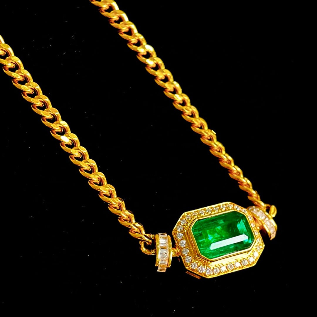 14k Gold 2.08 Ctw Vivid Green Natural Emerald & Diamond Necklace - 2