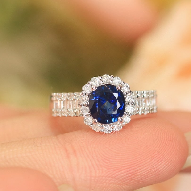 14k Gold 2.21 Ctw Natural Sapphire & Diamond Ring - 3