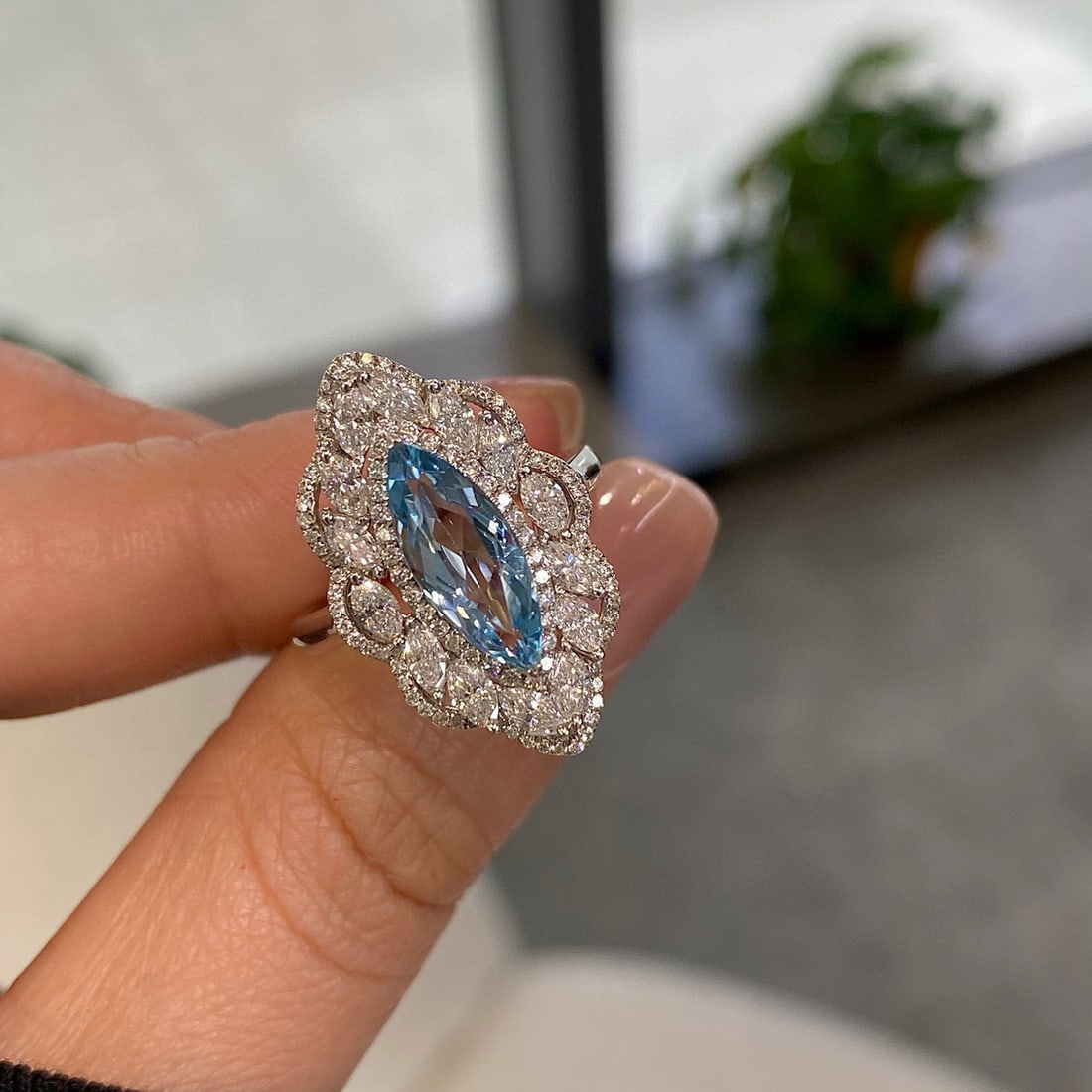 14k Gold 2.82 Ctw Natural Aquamarine & Diamond Ring - 2