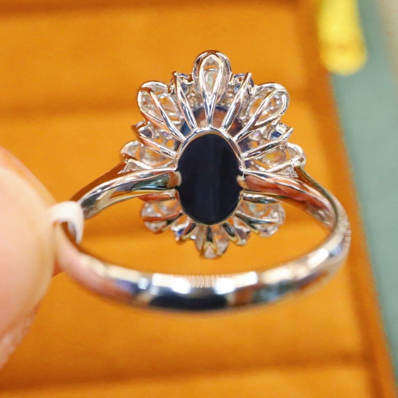 14k Gold 2.89 Ctw Natural Sapphire & Diamond Ring - 4