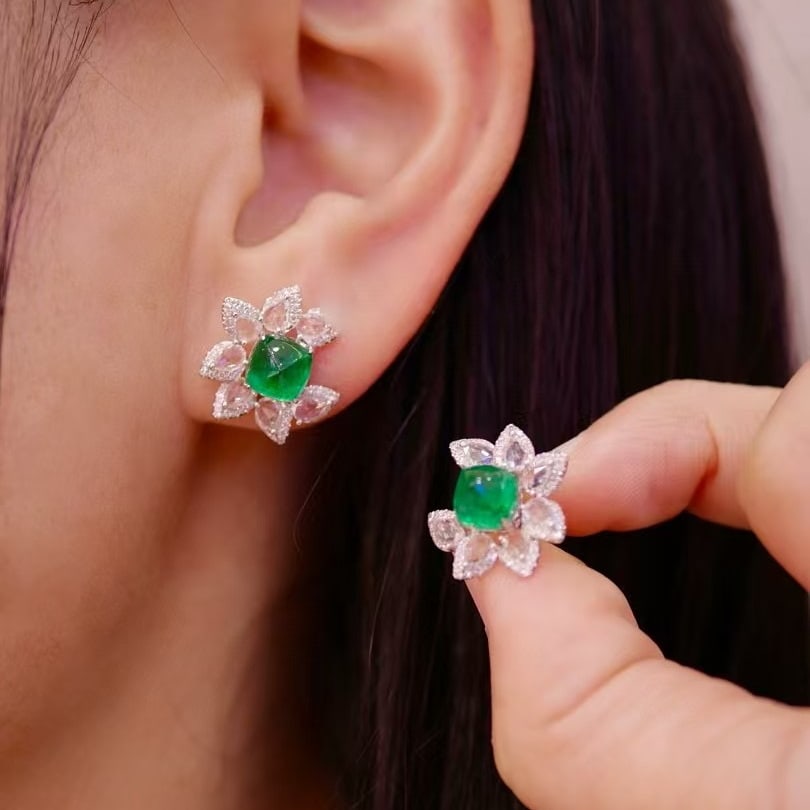 14k Gold 2.65 Ct Natural Emerald & Sapphire & Diamond Earrings - 3