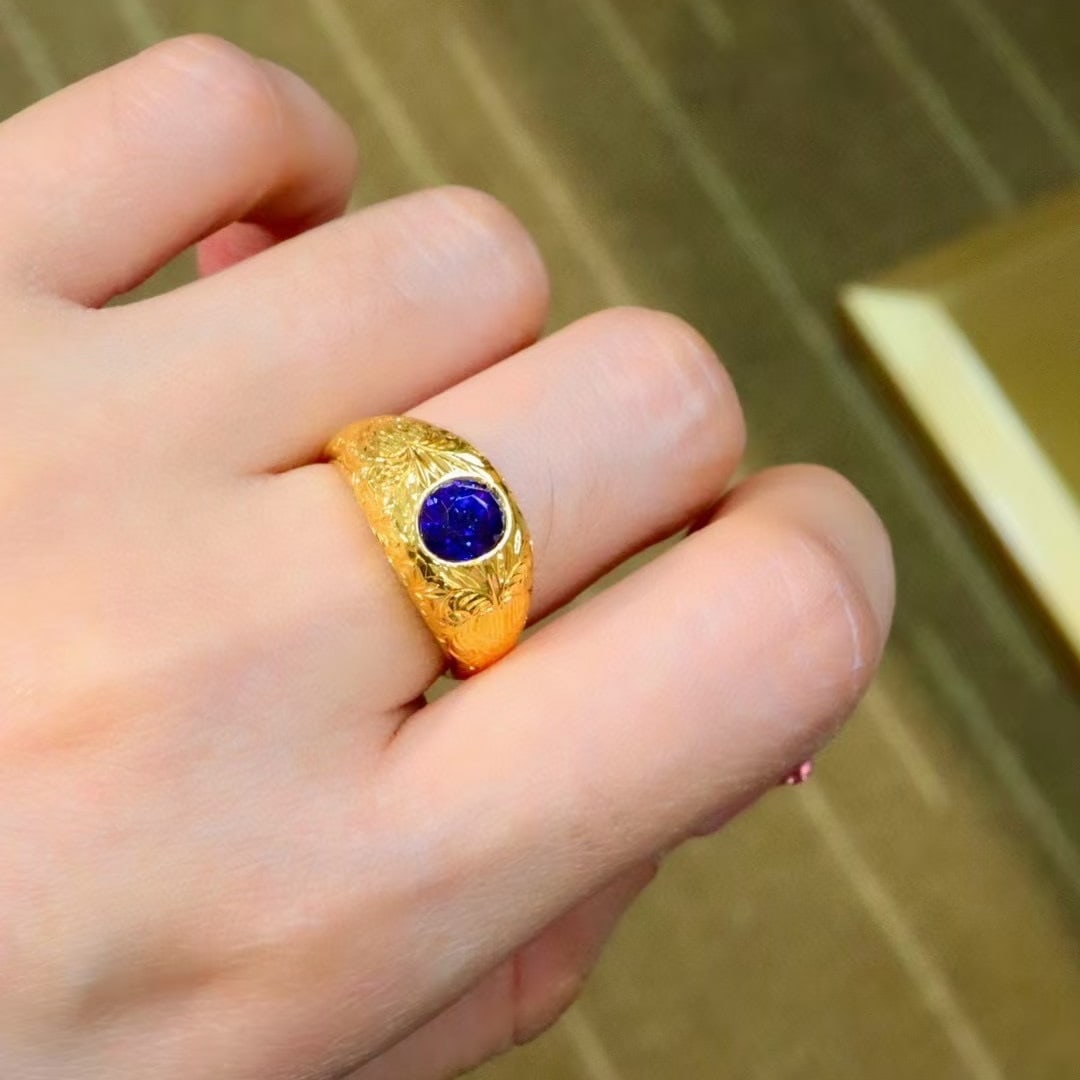 14k Gold 2.05 Ct Natural Sapphire Ring - 3