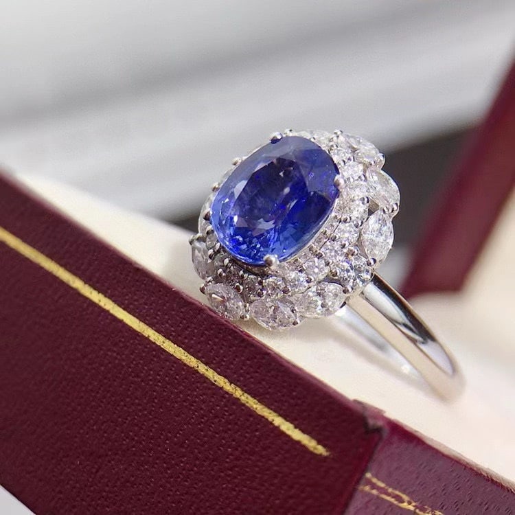 14k Gold 2.95 Ctw Natural Sapphire & Diamond Ring - 2