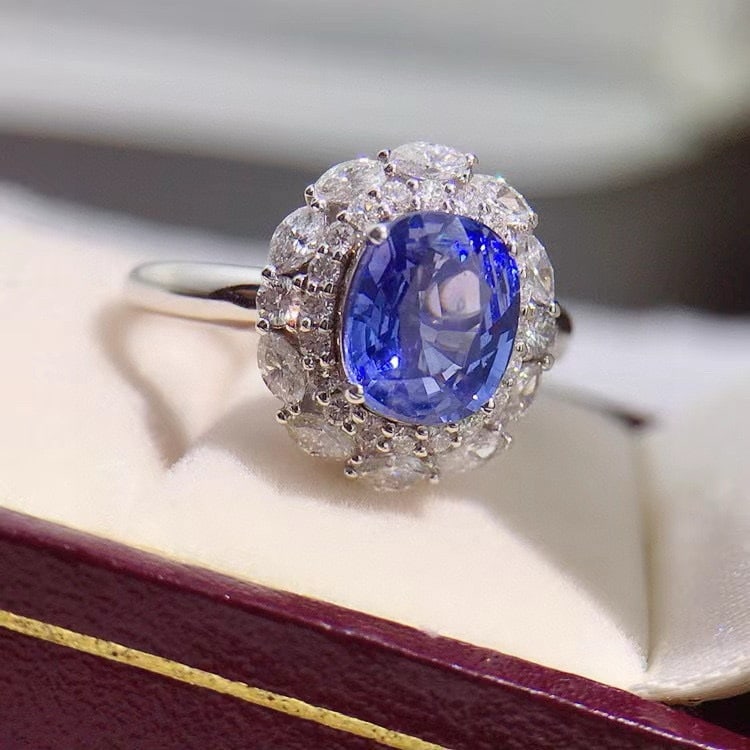 14k Gold 2.95 Ctw Natural Sapphire & Diamond Ring - 6