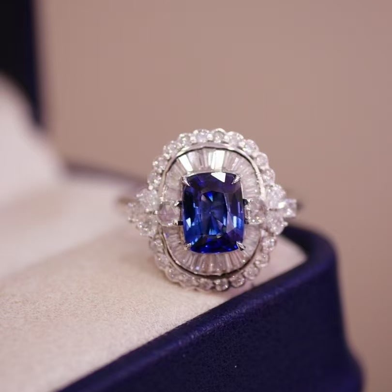 14k Gold 1.96 Ctw Natural Sapphire & Diamond Ring - 3
