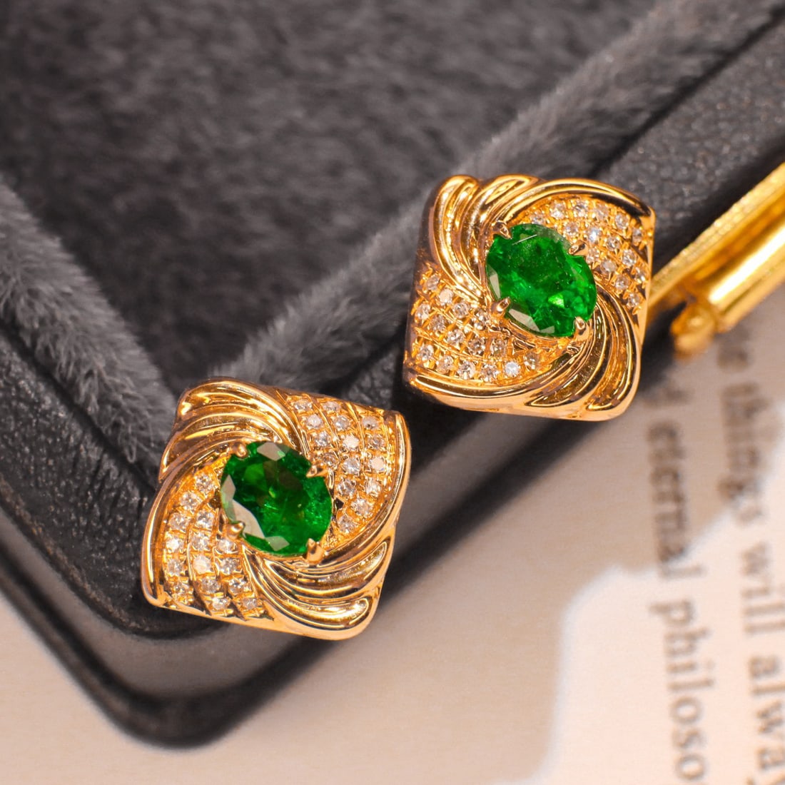 14k Gold 1.18 Ctw Vivid Green Natural Emerald & Diamond Earrings - 4