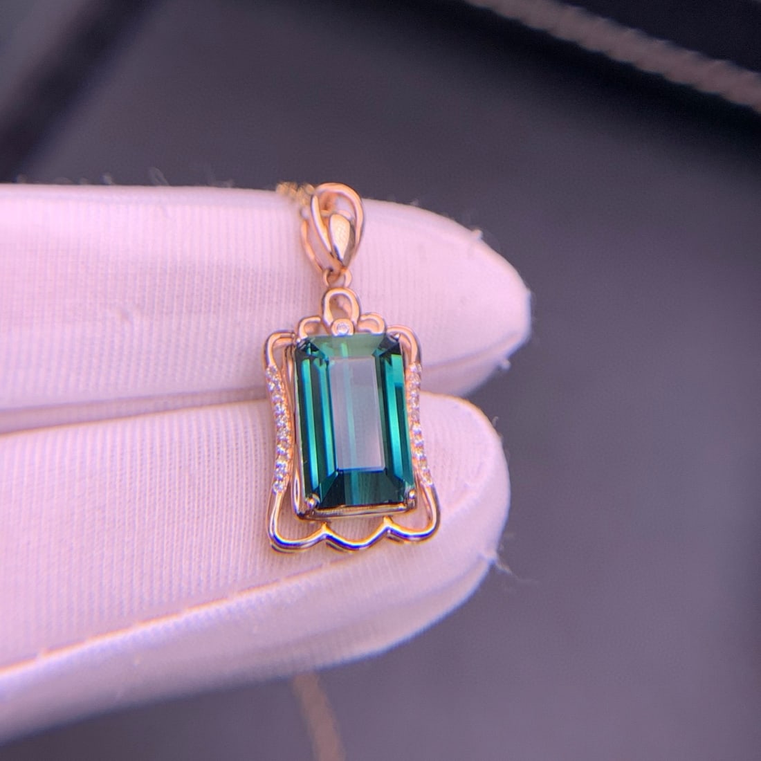 14k Gold 3.3 Ct Natural Tourmaline & Diamond Pendant( Without Chain ) - 5