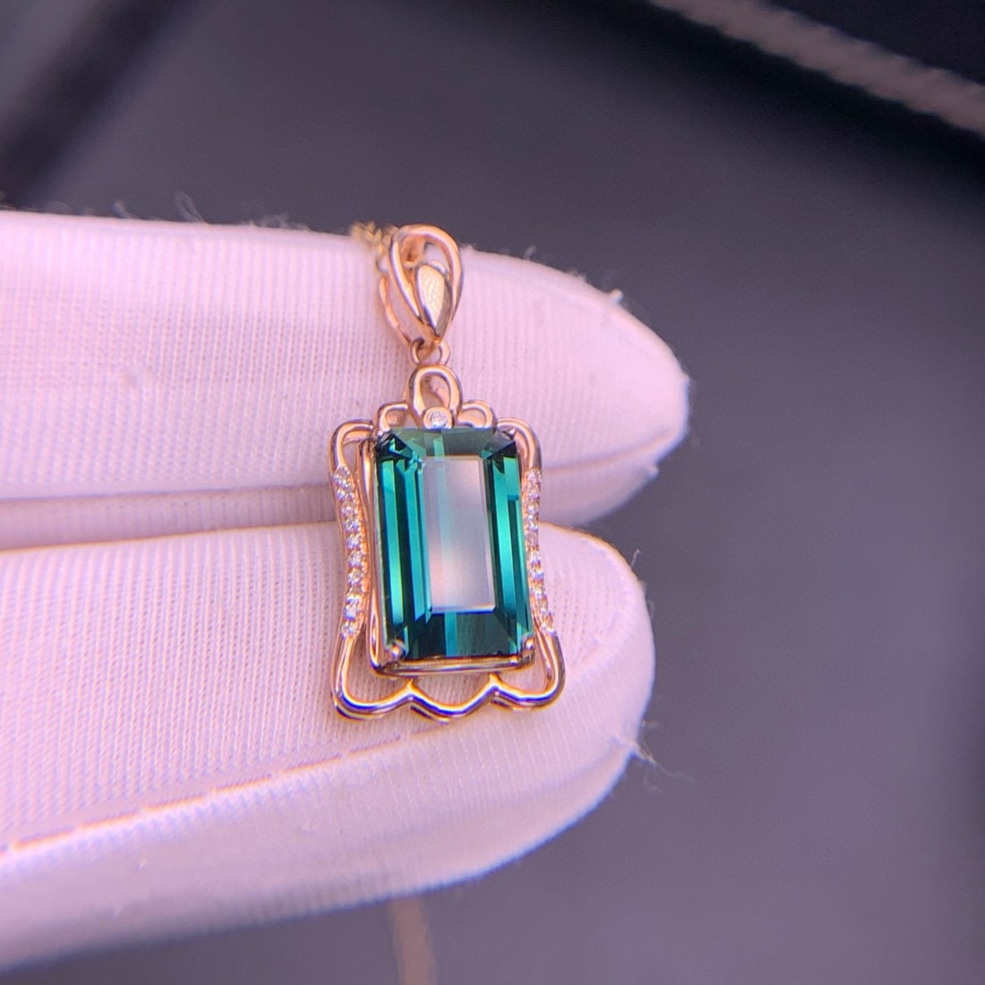 14k Gold 3.3 Ct Natural Tourmaline & Diamond Pendant( Without Chain ) - 6