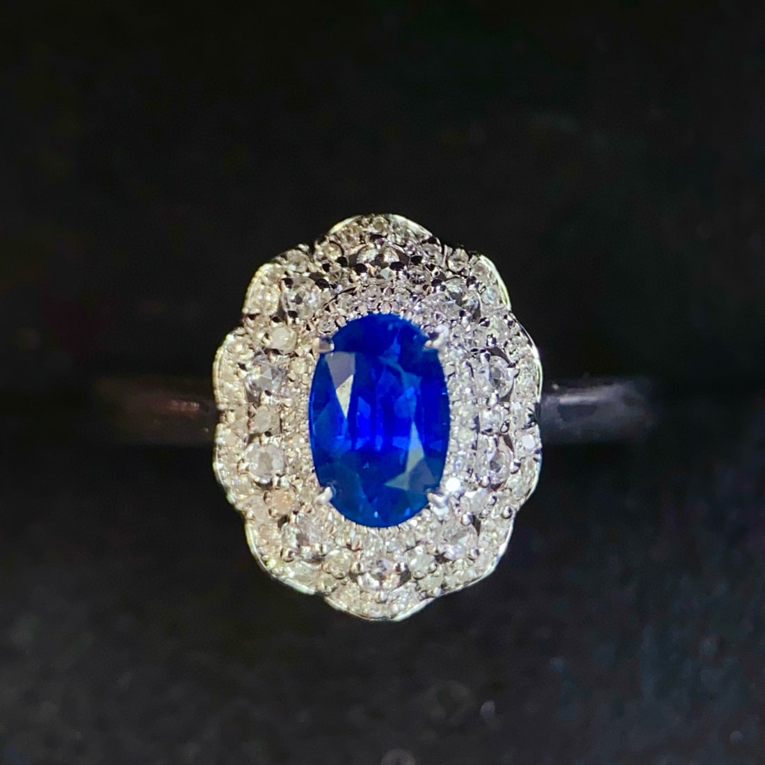 14k Gold 0.9 Ct Natural Sapphire & Diamond Ring: Ref:230944283 // gold content:14k gold // ring size:7. 25us // // main gemstone:sapphire // shape:oval // carat weight:0. 9ct // color:royal blue // treatment:natural // // adjacent gemstone 2 : diamo