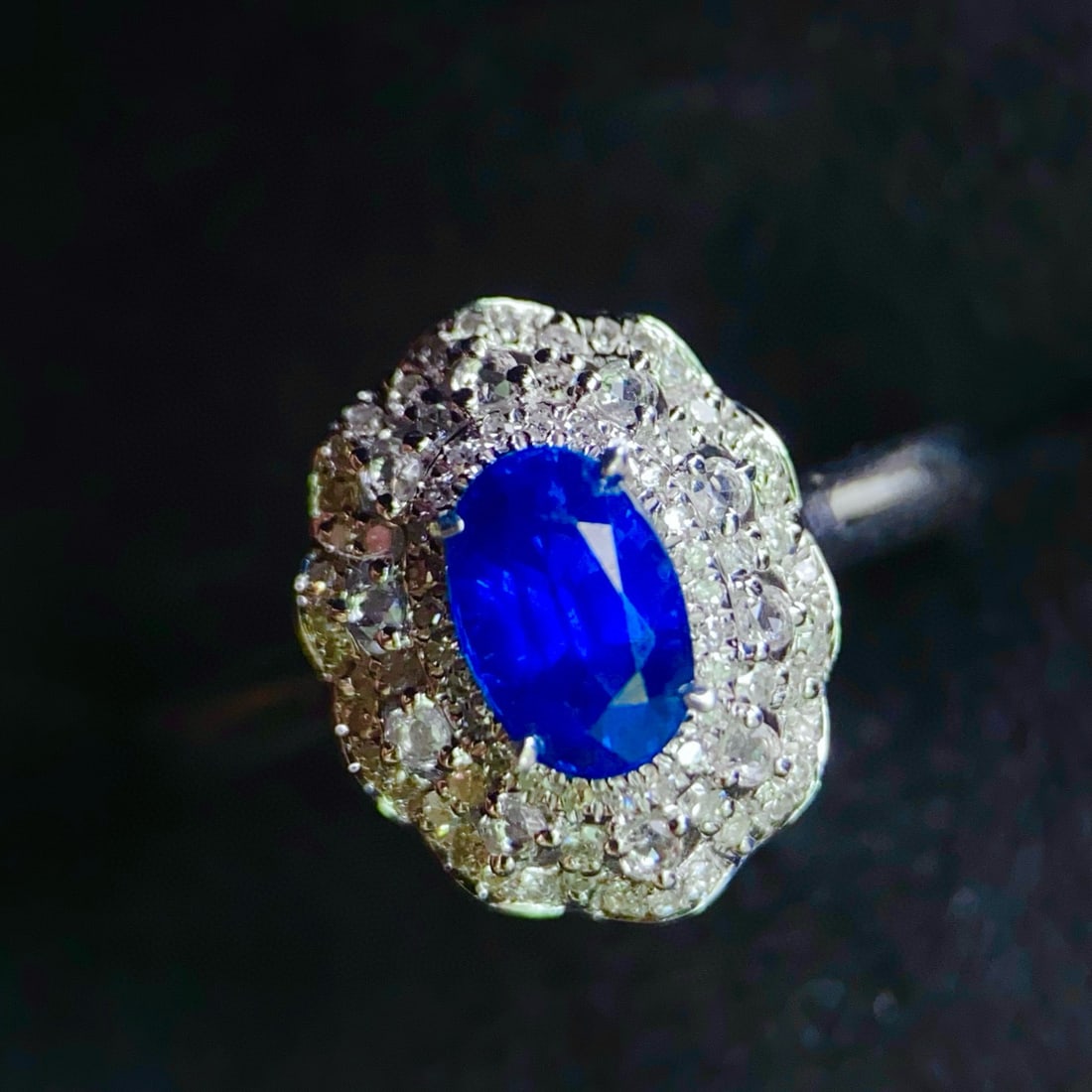 14k Gold 0.9 Ct Natural Sapphire & Diamond Ring - 3