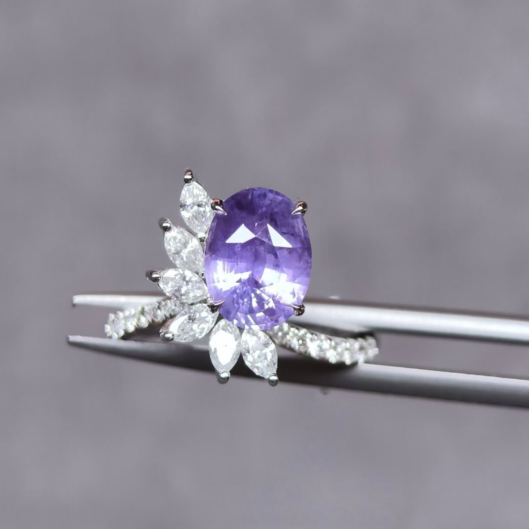 14k Gold 3.25 Ctw Natural Sapphire & Diamond Ring: Ref:230944292 // gold content:14k gold // ring size:7. 25us // // main gemstone:sapphire // shape:oval // carat weight:2. 65ct // color:purple // treatment:natural // // adjacent gemstone 2 :