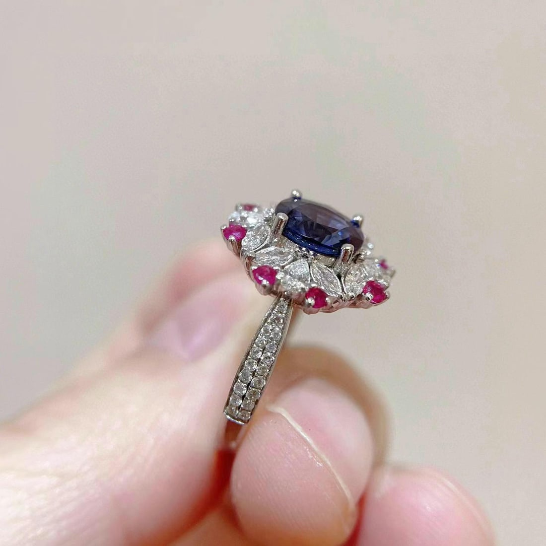 14k Gold 1.89 Ctw Natural Sapphire & Diamond Ring - 4