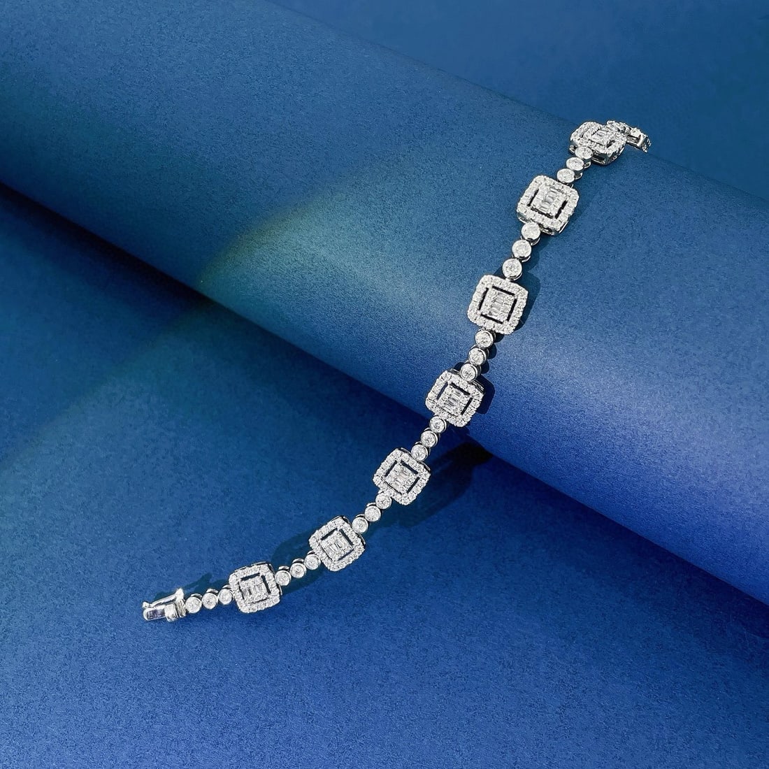 14k Gold 2.86 Ctw Natural H Diamond Bracelet - 3