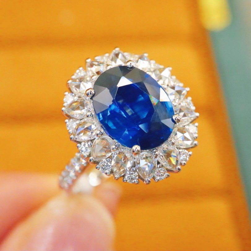 14k Gold 3.40 Ctw Natural Sapphire & Diamond Ring - 2