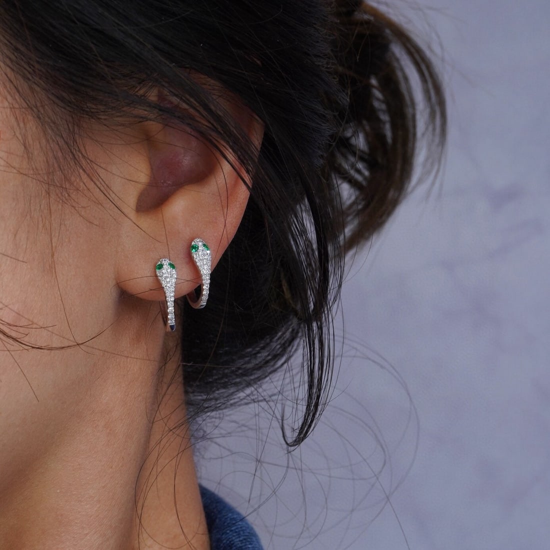 14k Gold 0.44 Ctw Natural Emerald & Diamond Earrings - 3