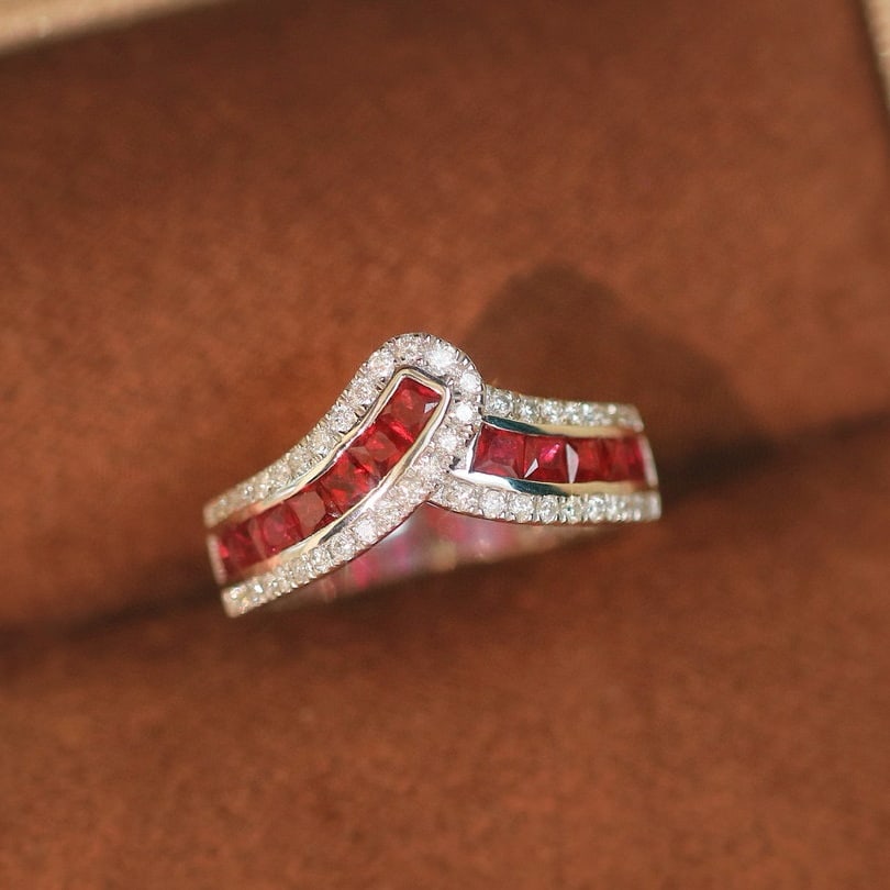 14k Gold 1.34 Ctw Natural Ruby & Diamond Ring - 2