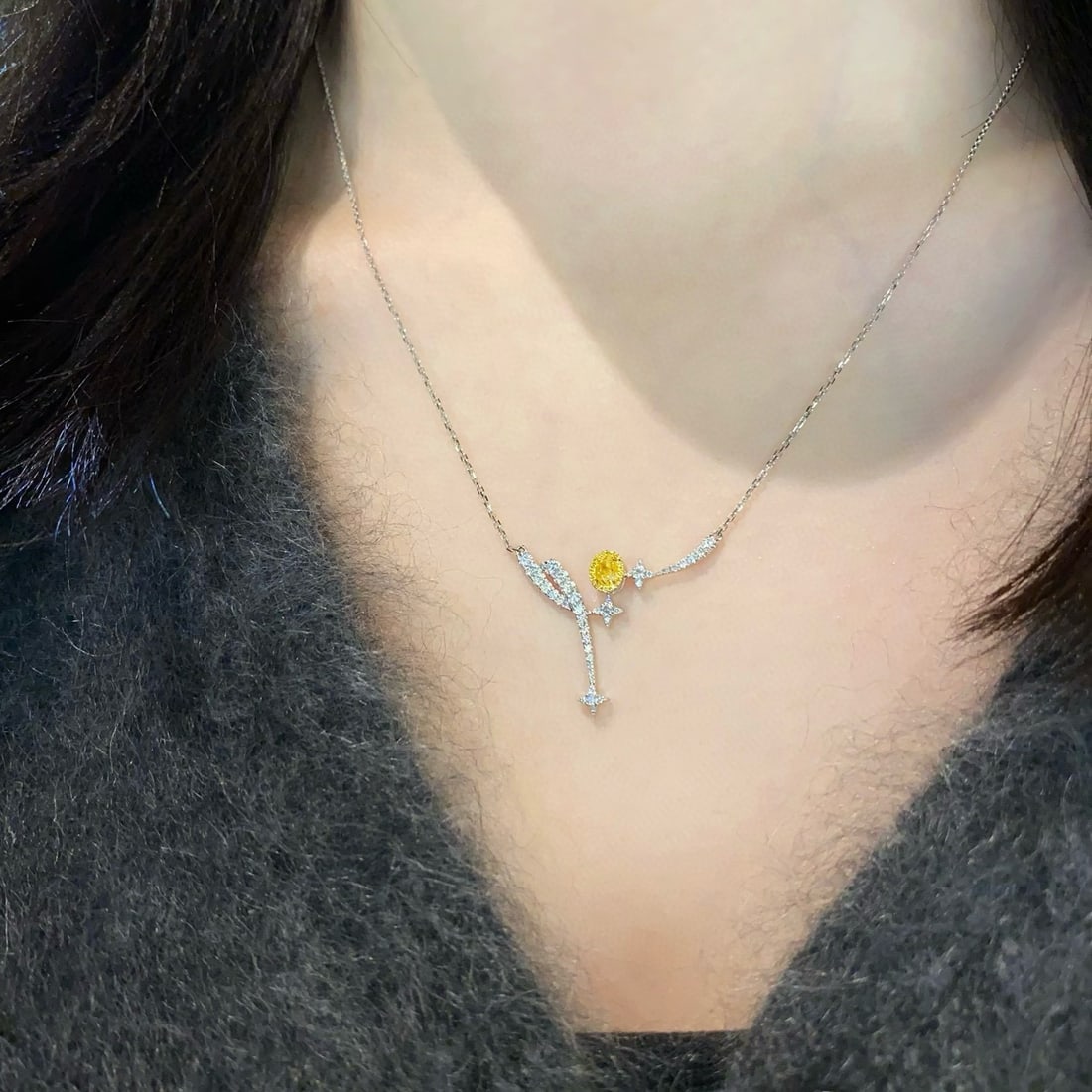 14k Gold 0.55 Ctw Natural Yellow Diamond & Diamond Necklace - 5