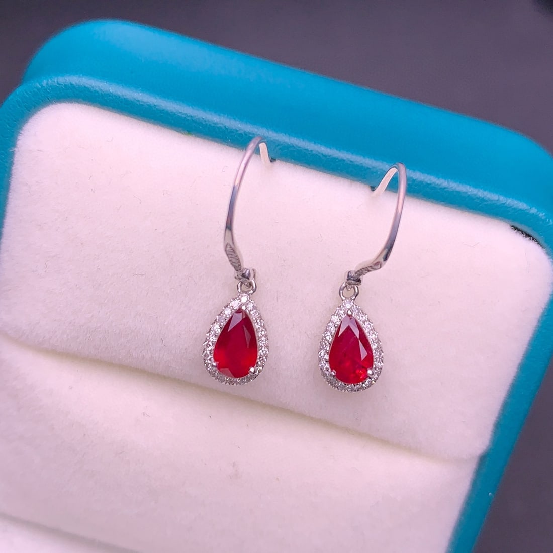 14k Gold 0.96 Ct Natural Ruby & Diamond Earrings - 5