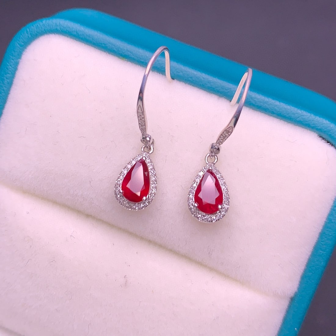 14k Gold 0.96 Ct Natural Ruby & Diamond Earrings - 6