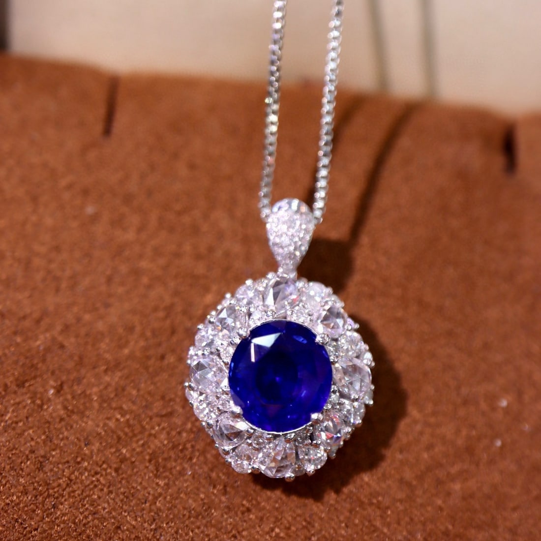 14k Gold 4.10 Ctw Vivid Blue Natural Sapphire & Diamond Ring/pendant( Without Chain ) - 4