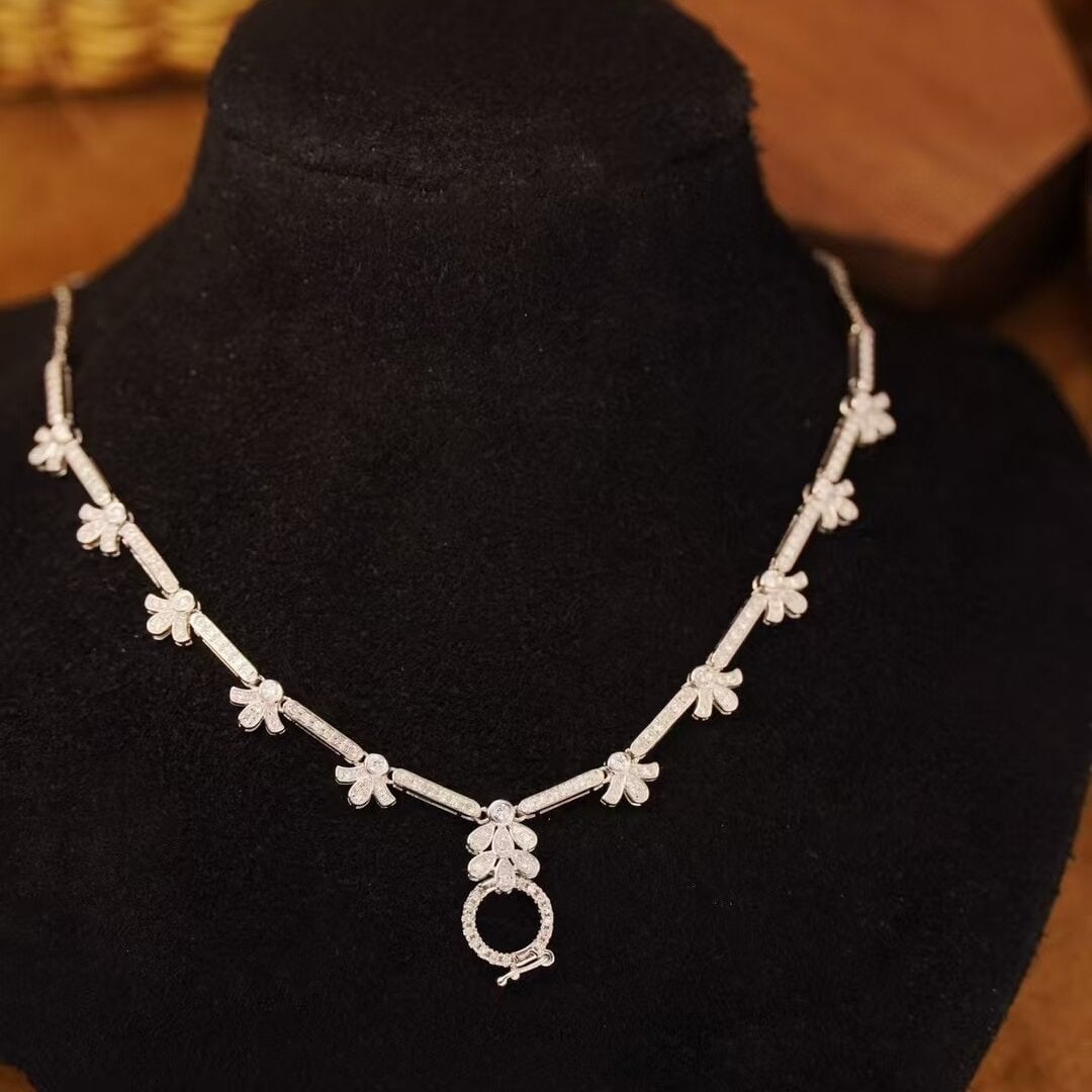 14k Gold 0.78 Ct Natural H Diamond Necklace: Ref:230944360 // gold content:14k gold // main gemstone:diamond // shape:round // carat weight:0. 78ct // clarity grade:vs-si // color:h // treatment:natural // cut grade:g // High Estimate: