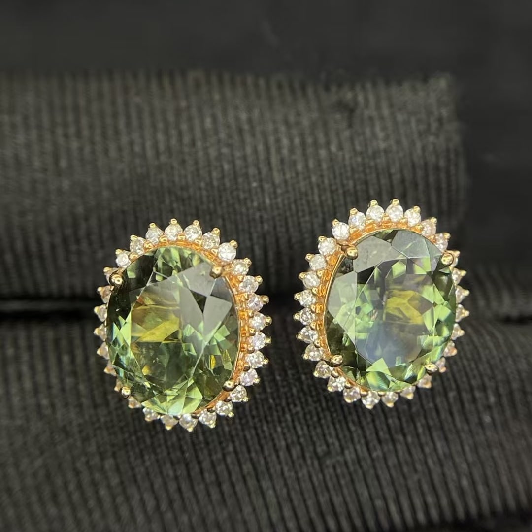 14k Gold 4.8 Ct Natural Tourmaline & Diamond Earrings: Ref:230944371 // gold content:14k gold // main gemstone:tourmaline // shape:oval // carat weight:4. 8ct // color:green // treatment:natural // // adjacent gemstone 2 : diamond // number of