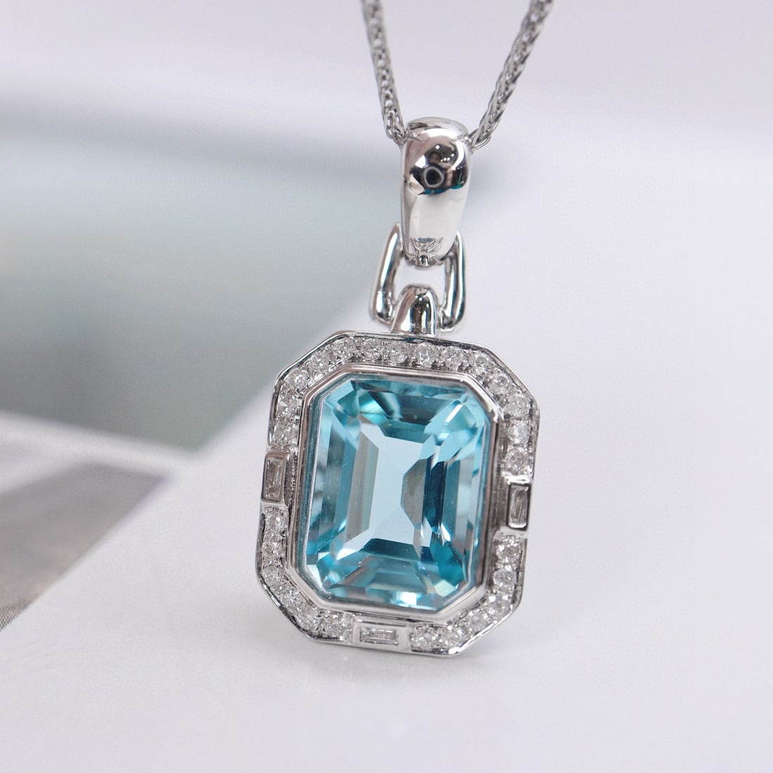 14k Gold 2.93 Ctw Natural Aquamarine & Diamond Pendant( Without Chain ) - 5