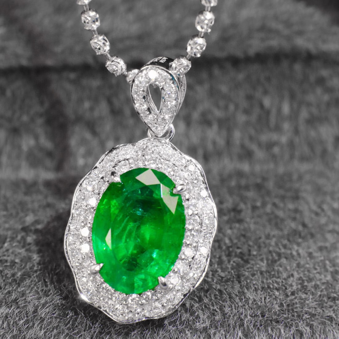 14k Gold 2.71 Ctw Vivid Green Natural Emerald & Diamond Pendant( Without Chain ) - 2