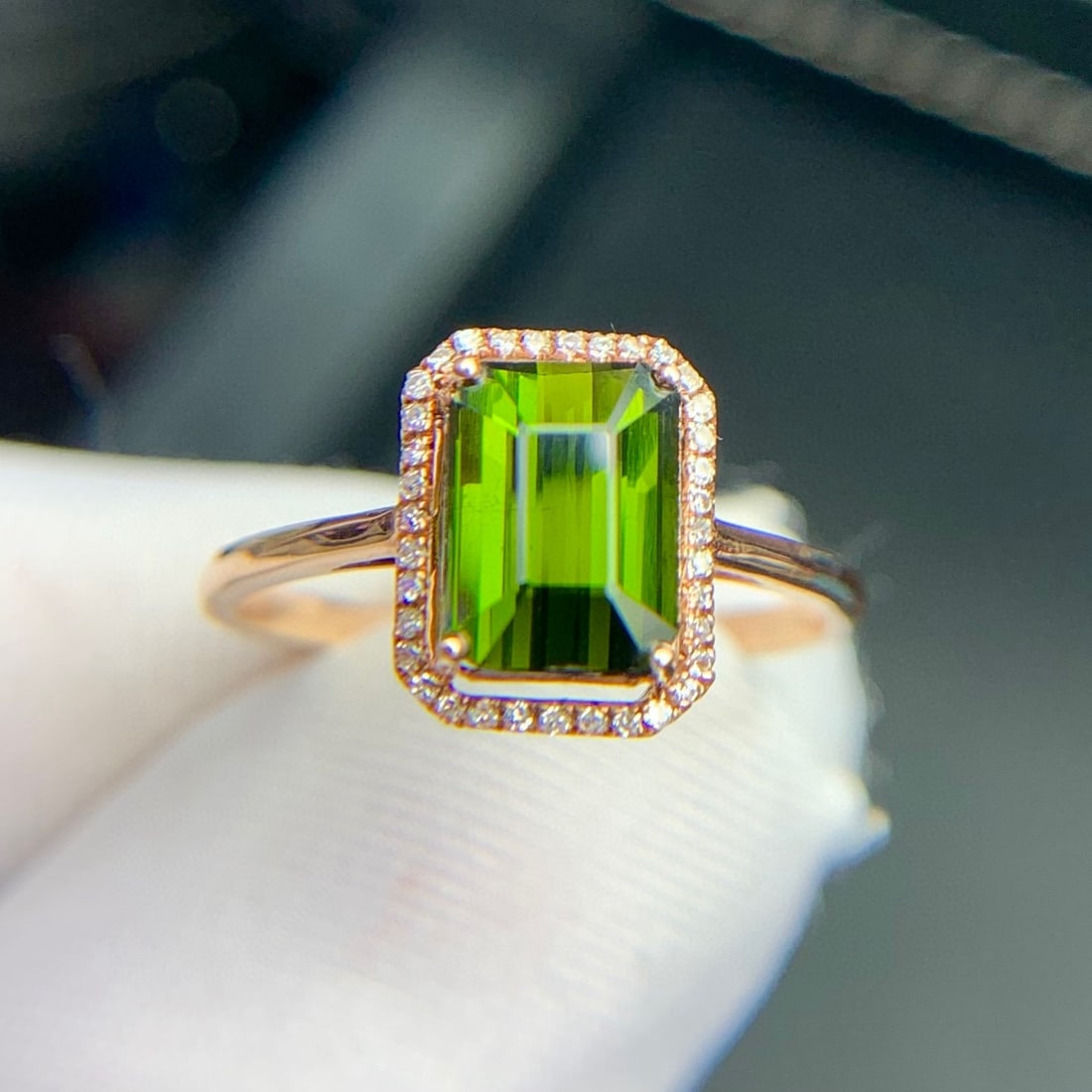 14k Gold 2.1 Ct Natural Tourmaline & Diamond Ring - 8