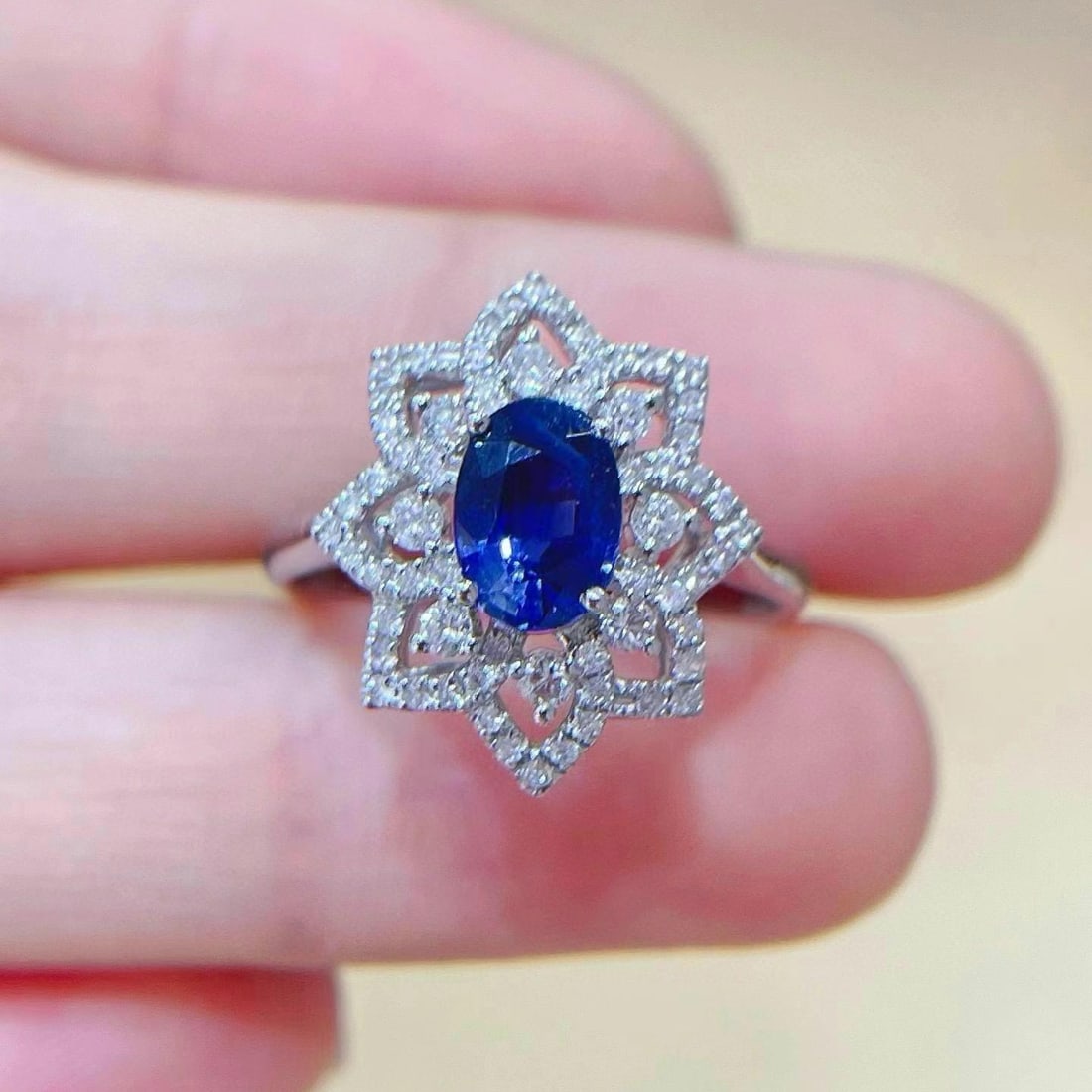 14k Gold 1.49 Ctw Natural Sapphire & Diamond Ring: Ref:230944387 // gold content:14k gold // ring size:7. 25us // // main gemstone:sapphire // shape:oval // carat weight:1. 06ct // color:royal blue // treatment:natural // // adjacent gemstone 2 :