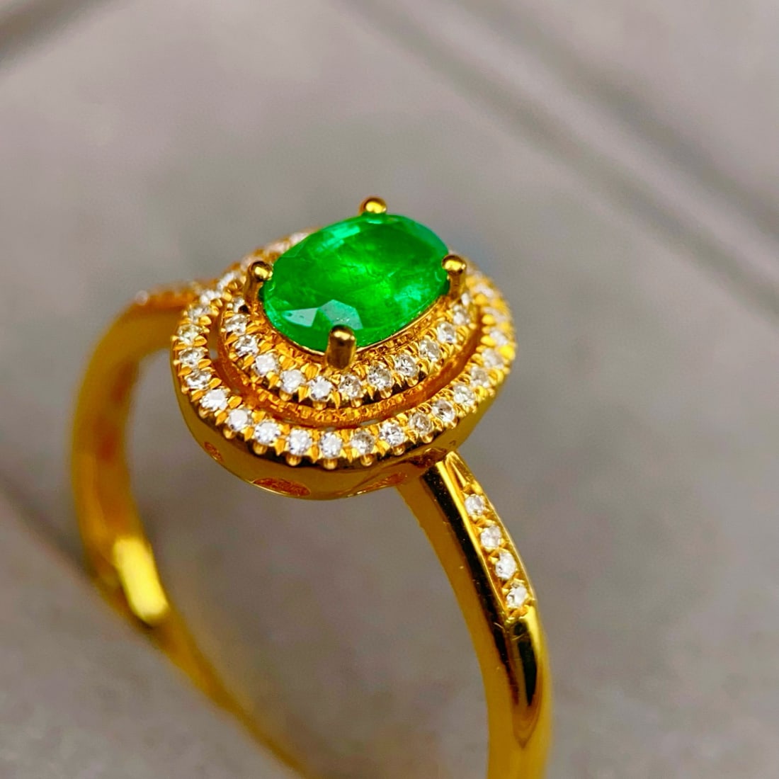 14k Gold 0.55 Ct Natural Emerald & Diamond Ring - 5