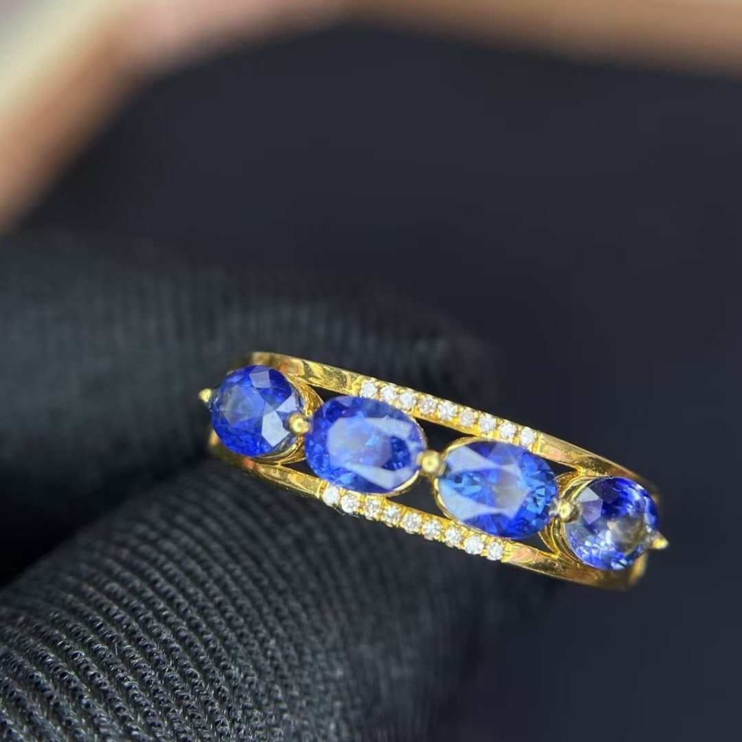 14k Gold 2.2 Ct Natural Sapphire & Diamond Ring - 3