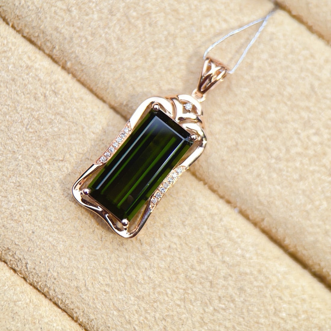 14k Gold 5.94 Ctw Natural Tourmaline & Diamond Pendant( Without Chain ) - 2