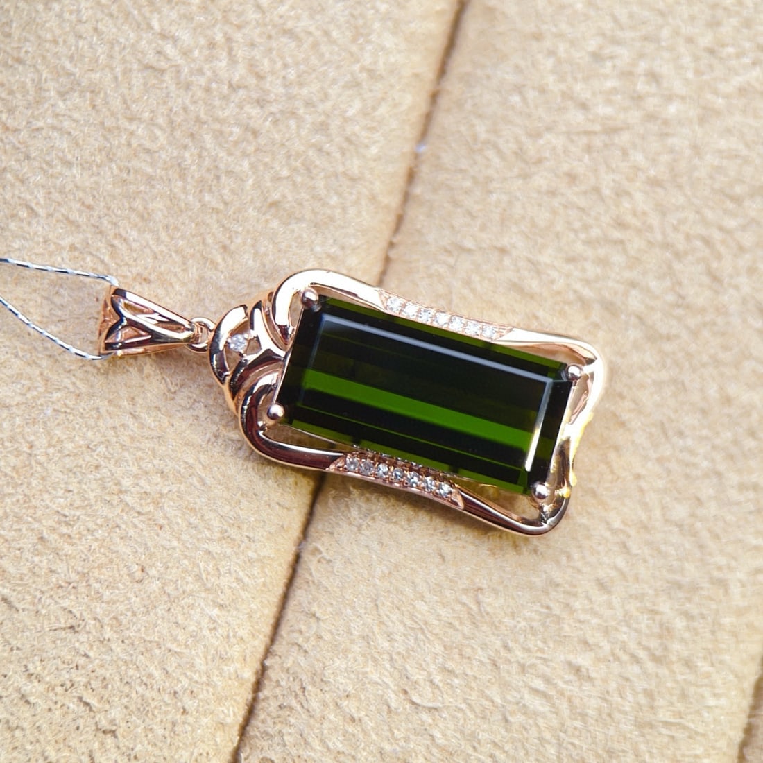 14k Gold 5.94 Ctw Natural Tourmaline & Diamond Pendant( Without Chain ) - 3