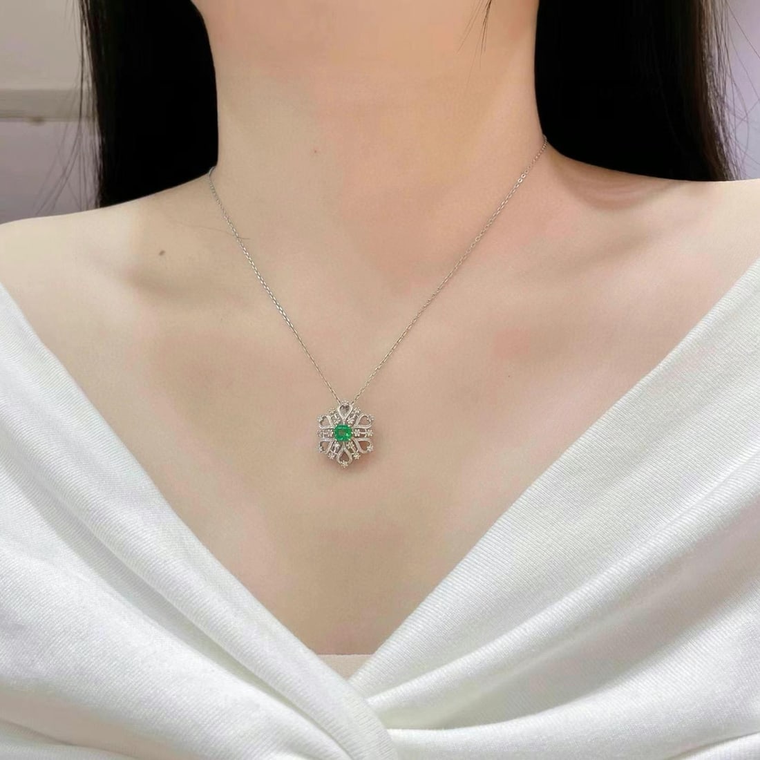 14k Gold 0.31 Ct Vivid Green Natural Emerald & Diamond Pendant( Without Chain ) - 5