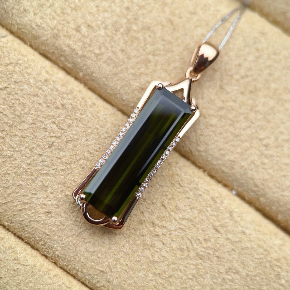 14k Gold 6.98 Ctw Natural Tourmaline & Diamond Pendant( Without Chain ) - 2
