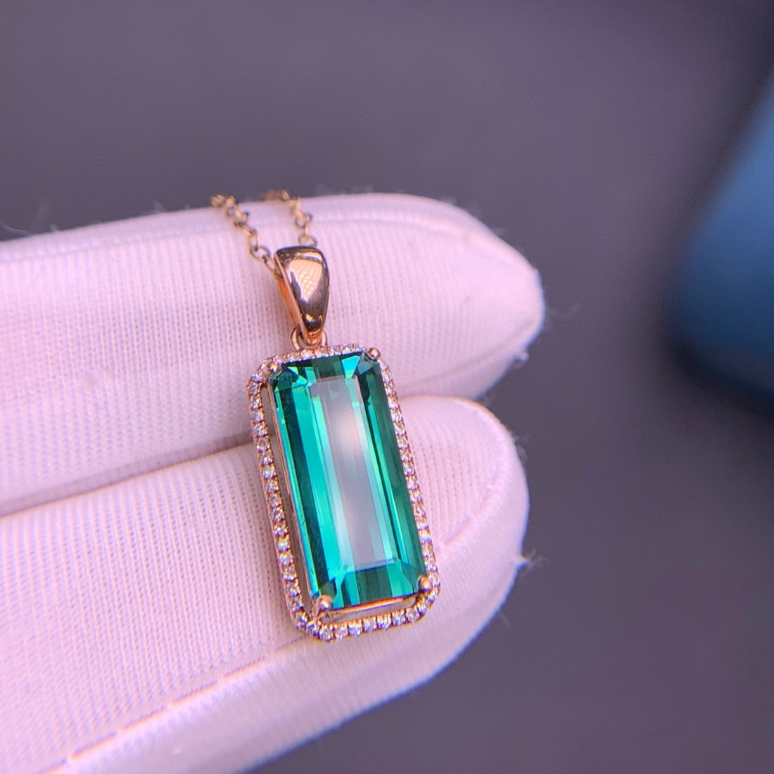 14k Gold 4.8 Ct Natural Tourmaline & Diamond Pendant( Without Chain ) - 9