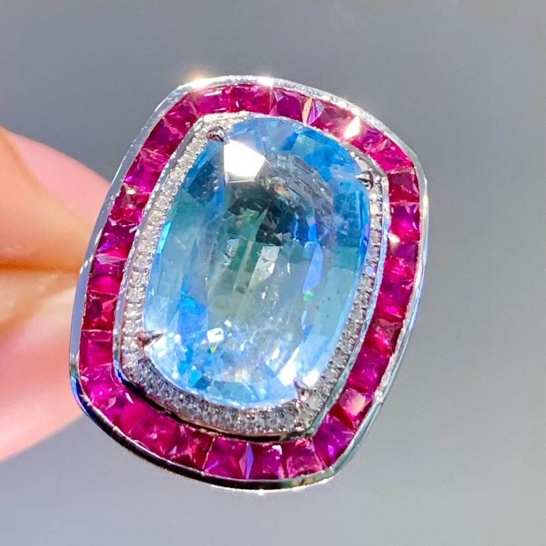 14k Gold 8.55 Ct Natural Aquamarine & Diamond & Ruby Ring - 2