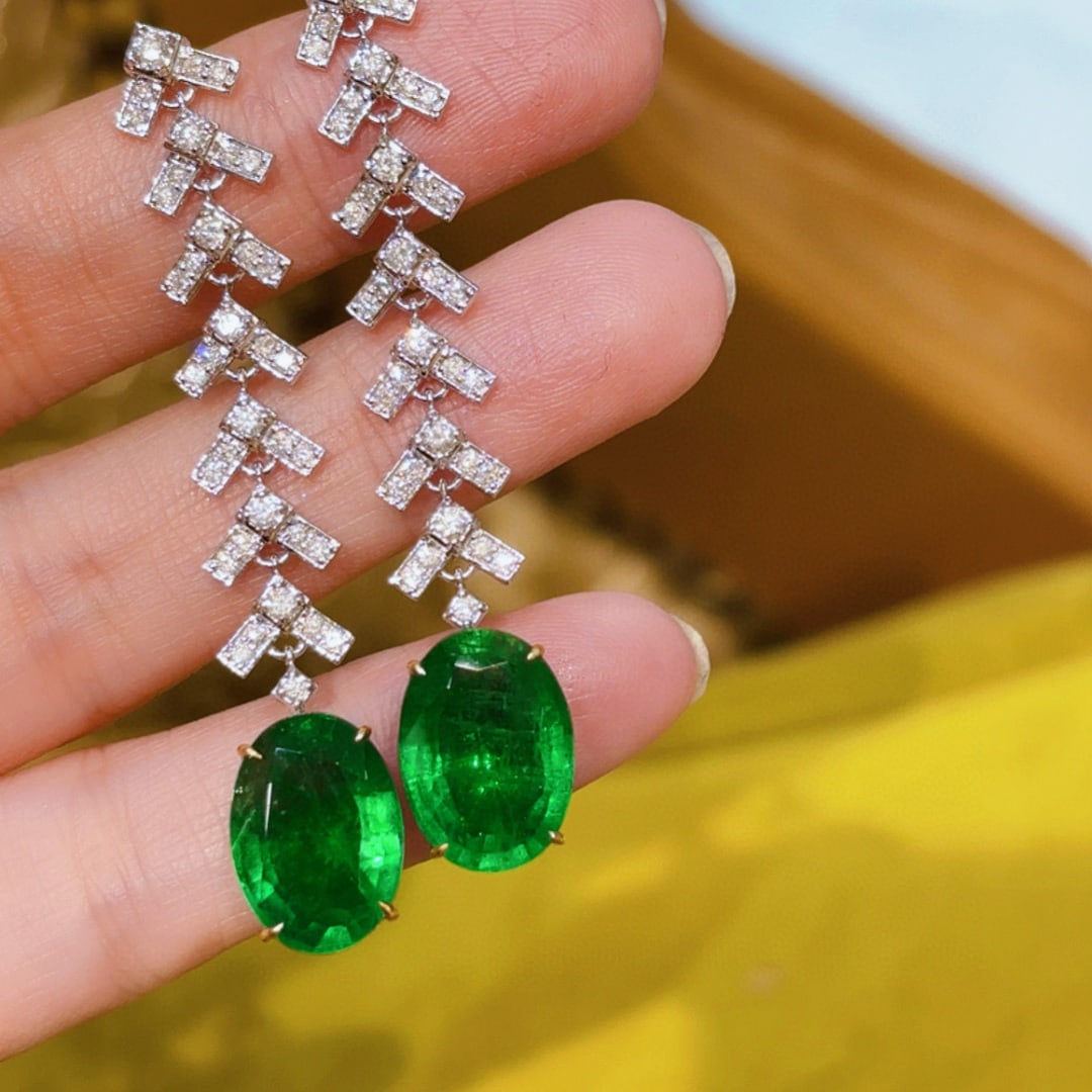 14k Gold 10.88 Ct Vivid Green Natural Emerald & Diamond Earrings - 2