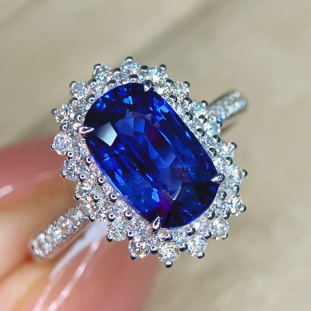 14k Gold 3.01 Ctw Natural Sapphire & Diamond Ring - 4