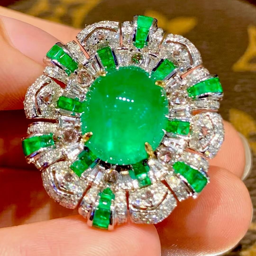 14k Gold 8.05 Ct Natural Emerald & Diamond Ring/pendant( Without Chain ) - 4